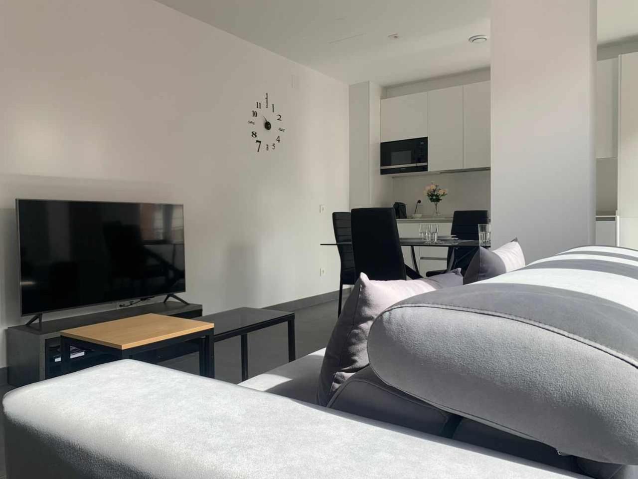 Ramon Y Cajal De Luxe Apartamento